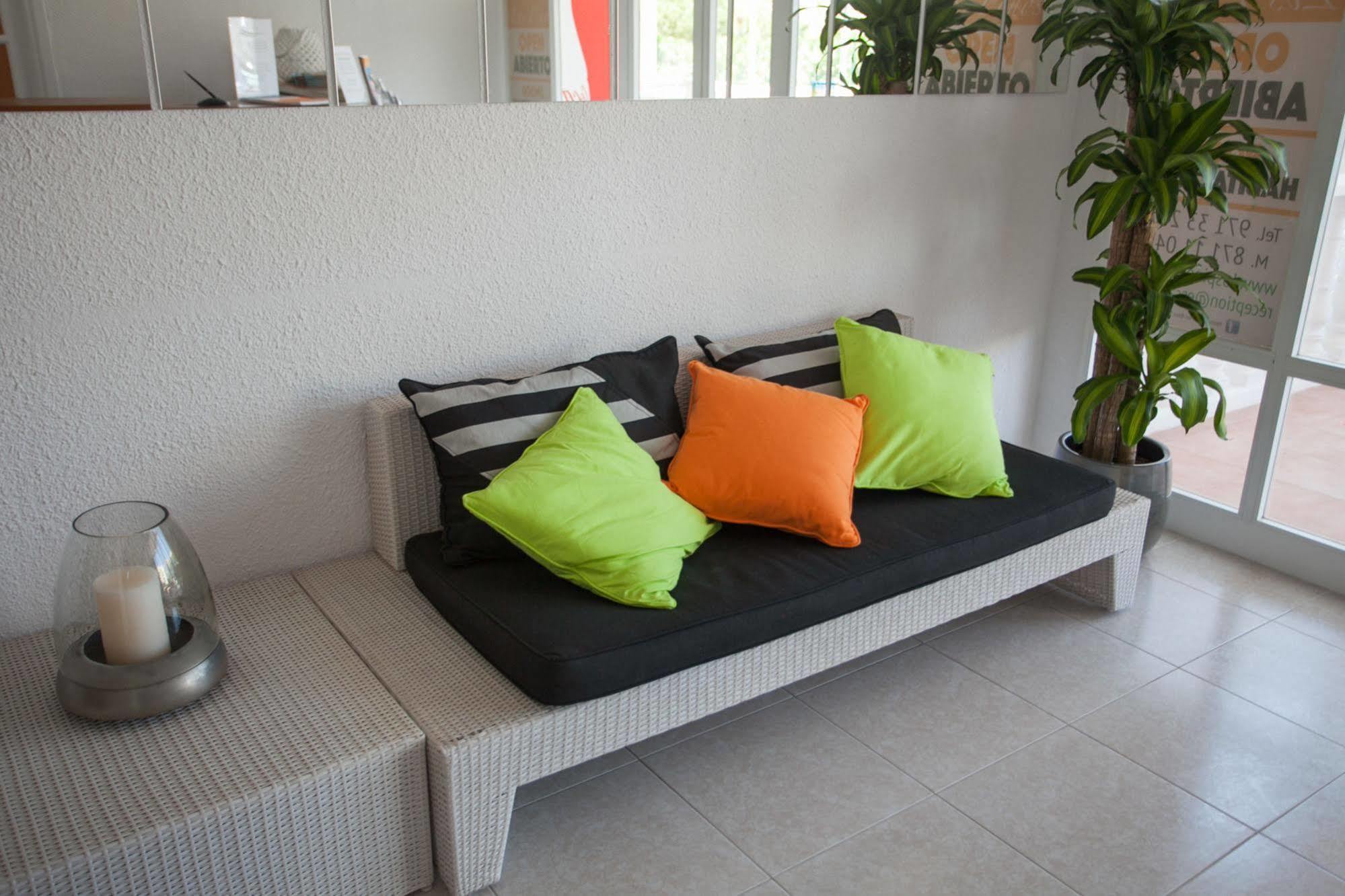 Hostal Los Pinos Es Cana Zewnętrze zdjęcie
