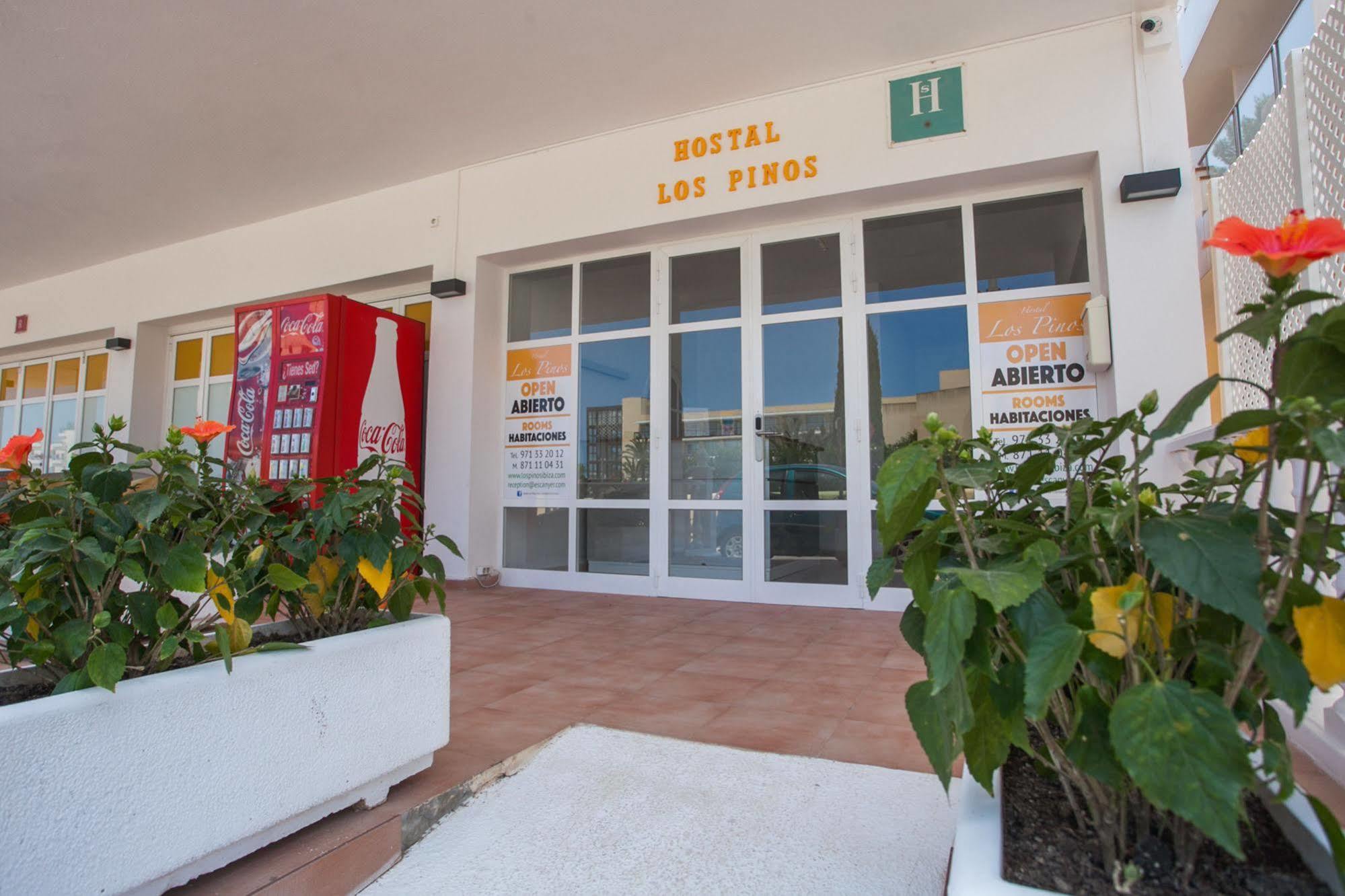 Hostal Los Pinos Es Cana Zewnętrze zdjęcie
